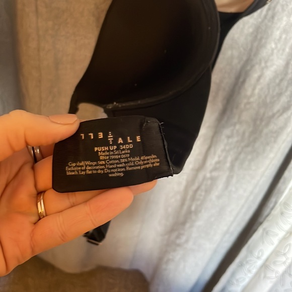 34DD Bundle Bras (Soma, etc.) - Picture 4 of 5